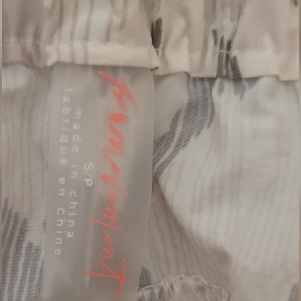 Free People Movement In The Wild Printed Shorts Ivory Combo - Picture 7 of 15